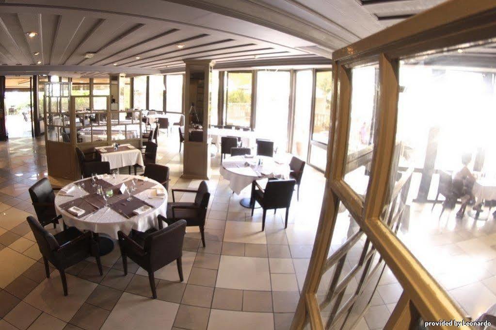 Hotel Le Saint Denis 레스토랑 사진