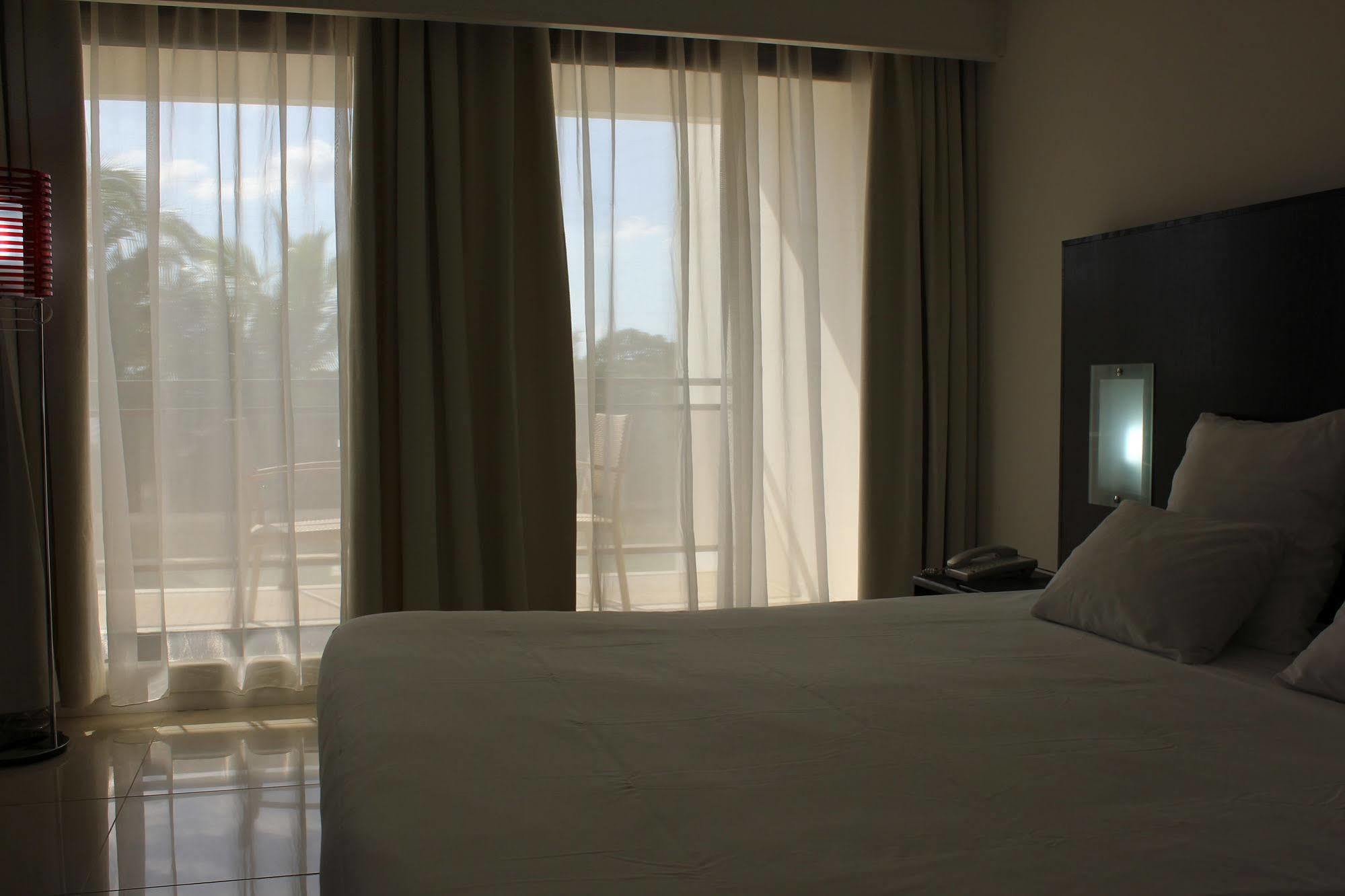 Hotel Le Saint Denis 외부 사진
